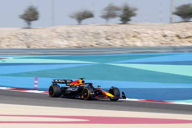 Ayumu Iwasa (Oracle Red Bull Racing, Japan, 37), BAH, Formel 1 Weltmeisterschaft, Gulf Air Grand Prix von Bahrain, Bahrain International Circuit, Freies Training, Saison 2025, 11.04.2025 BAH, Formel 1 Weltmeisterschaft, Gulf Air Grand Prix von Bahrain, Bahrain International Circuit, Freies Training, Saison 2025, 11.04.2025 Sakhir Copyright: xEibner-Pressefoto Memmlerx EP_MMR