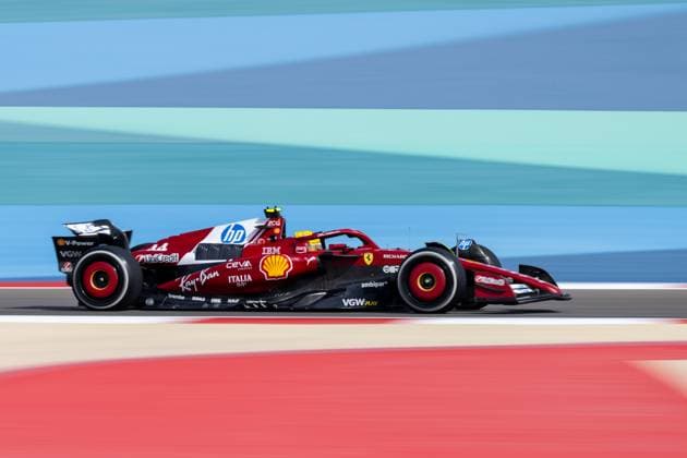 Lewis Hamilton (Scuderia Ferrari HP, Großbritannien, 44)m BAH, Formel 1 Weltmeisterschaft, Gulf Air Grand Prix von Bahrain, Bahrain International Circuit, Freies Training, Saison 2025, 11.04.2025 BAH, Formel 1 Weltmeisterschaft, Gulf Air Grand Prix von Bahrain, Bahrain International Circuit, Freies Training, Saison 2025, 11.04.2025 Sakhir Copyright: xEibner-Pressefoto Memmlerx EP_MMR