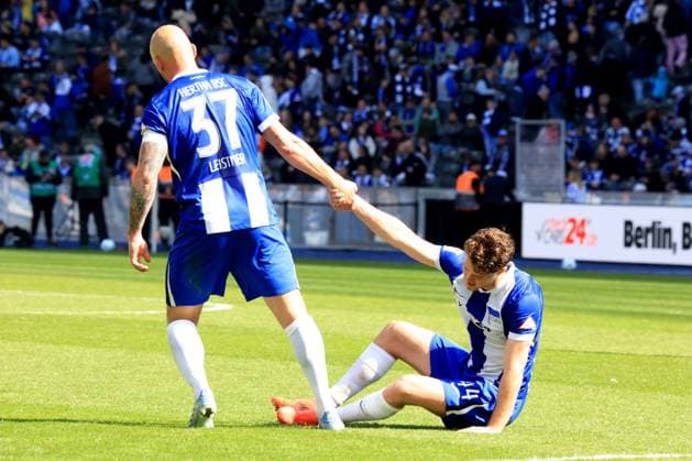 DEU, DFL, 2. FBL, Hertha BSC vs. SV Darmstadt 98, 12.04.2025, Berliner Olympiastadion, Berlin, DEU, DFL, 2. FBL, Hertha BSC vs. SV Darmstadt 98, im Bild Toni Leistner (Hertha BSC Berlin 37), Linus Gechter (Hertha BSC Berlin 44) DFL - regulations prohibit any use of Photographs as image sequences and or quasi-video Foto: Juergen Engler nordphoto GmbH