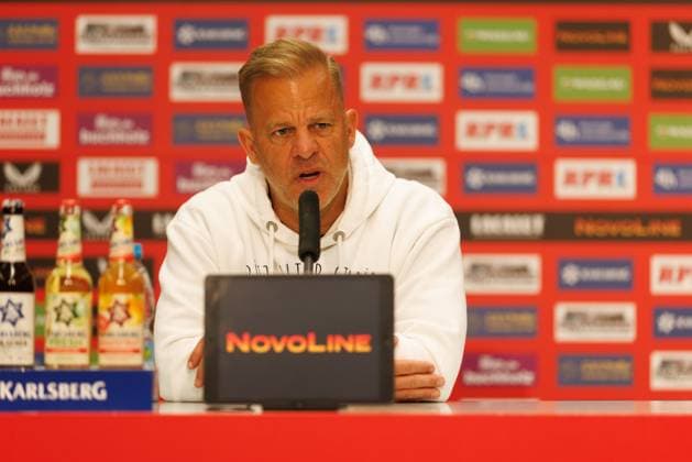 Markus Anfang (Trainer 1.FC Kaiserslautern) auf der Pressekonferenz nach dem Spiel, 1. FC Kaiserslautern vs 1. FC Nuernberg, Fussball, 2. Bundesliga, Saison 2024 2025, 29. Spieltag, 12.04.2025 1. FC Kaiserslautern vs 1. FC Nuernberg, Fussball, 2. Bundesliga, Saison 2024 2025, 29. Spieltag, 12.04.2025