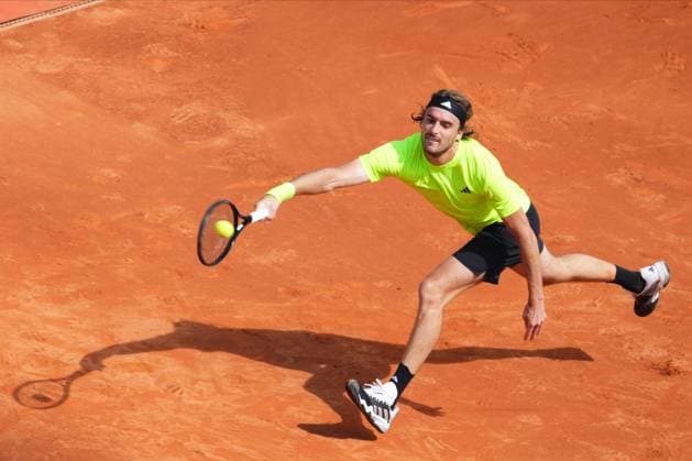 Tennis, Barcelona Open Banc Sabadell 2025, ATP, Tennis Herren 500. Round of 32 Stefanos Tsitsipas and Reilly OpelkaBarcelona, Spain, Barcelona Open Banc Sabadell 2025, ATP 500 match, Round of 32 between Stefanos Tsitsipas and Reilly Opelka, Real Club de Tenis Barcelona, Barcelona, Spain, 15 abril 2025 Copyright: xBaguxBlancox xPressinphotox PS_240215_GODO_32_188