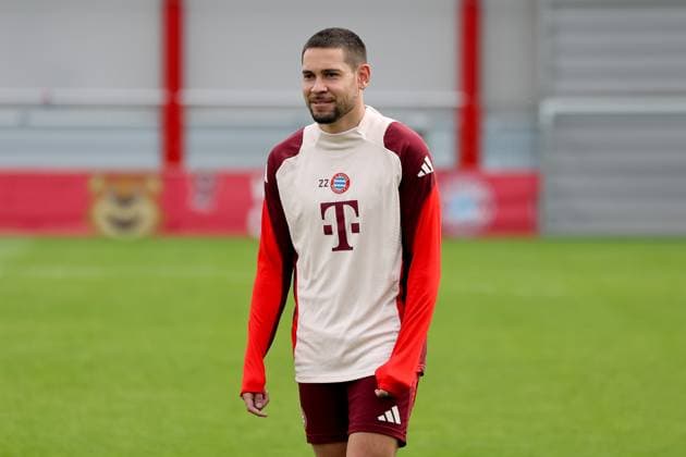 Raphael Guerreiro (FC Bayern Muenchen, 22), GER, Abschlusstraining, FC Bayern Muenchen, Fussball, UEFA Champions League, Viertelfinale Rueckspiel, Saison 2024 2025, 15.04.2025, GER, Abschlusstraining, FC Bayern Muenchen, Fussball, UEFA Champions League, Viertelfinale Rueckspiel, Saison 2024 2025, 15.04.2025 Muenchen Copyright: xEibner-Pressefoto JennixMaulx EP_JML