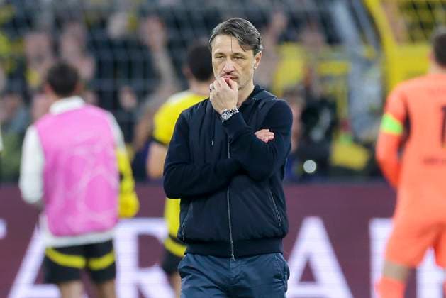Trainer Nico Kovac (Borussia Dortmund) schaut enttaeuscht, UEFA Champions League 2024 25 Quarter Final Second Leg, Borussia Dortmund and FC Barcelona, Barca Signal Iduan Park am 15. April 2025 in Dortmund, Deutschland. (Foto von Marco Steinbrenner DeFodi Images) Trainer Nico Kovac (Borussia Dortmund) looks dejected, UEFA Champions League 2024 25 Quarter Final Second Leg, Borussia Dortmund and FC Barcelona, BVB Stadion Dortmund, April 15, 2025 in Dortmund, Germany. (Photo by Marco Steinbrenner DeFodi Images)