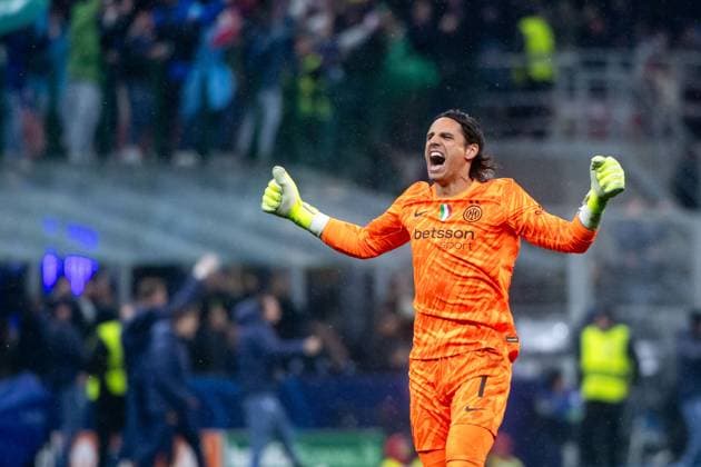 Yann Sommer (Inter Mailand, 01) jubelt ueber das Tor zum 2:1, ITA, Inter Mailand vs FC Bayern Muenchen, Fussball, UEFA Champions League, Viertelfinale Rueckspiel, Saison 2024 2025, 16.04.2025 ITA, Inter Mailand vs FC Bayern Muenchen, Fussball, UEFA Champions League, Viertelfinale Rueckspiel, Saison 2024 2025, 16.04.2025 Milano Copyright: xEibner-Pressefoto Memmlerx EP_MMR