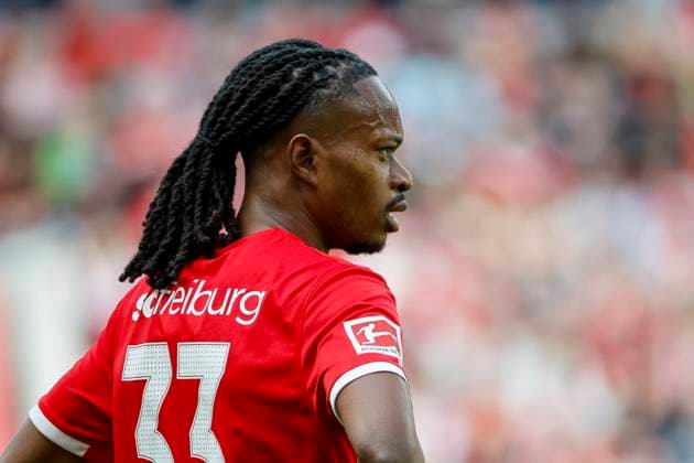 Jordy Makengo (SC Freiburg, 33) , Deutschland, Fussball, 1. Bundesliga, 30.Spieltag, 2024 2025, SC Freiburg vs. TSG 1899 Hoffenheim, 19.04.2025, Europa-Park Stadion, Freiburg im Breisgau, Deutschland DFL REGULATIONS PROHIBIT ANY USE OF PHOTOGRAPHS AS IMAGE SEQUENCES AND OR QUASI-VIDEO. Freiburg im Breisgau Europa-Park Stadion Baden-Württemberg Deutschland Copyright: xGrantxHubbsx