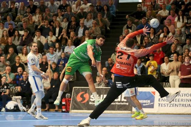 21.04.2025, Herren, Handball, Saison 2024 2025, 2. Handball-Bundesliga, 28. Spieltag: TV Grosswallstadt - TSV GWD Minden Yessine Meddeb ( 9, TV Grosswallstadt), Carles Asensio Cambra ( 39, GWD Minden), Stefan Hanemann ( 21, TV Grosswallstadt) Elsenfeld Untermainhalle Bayern Deutschland