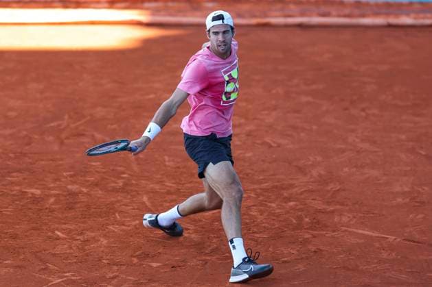 April 24, 2025, Madrid, Madrid, Spain: Karen Khachanov of Rusia practices during the Mutua Madrid Open 2025, ATP, Tennis Herren Masters 1000 and WTA, Tennis Damen 1000 tennis tournament, celebrated at Caja Magica on April 24, 2025 in Madrid, Spain. Madrid Spain - ZUMAa181 20250424_zaa_a181_453 Copyright: xIrinaxR.xHipolitox