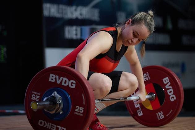 Celina Schoensiegel (SV Germania Obrigheim) Reissen GER, Deutsche Mannschaftsmeisterschaft Gewichtheben, Bundesliga-Finale im Gewichtheben, Deutsche Mannschaftsmeisterschaft, 1. Bundesliga, Saison 2024 2025, 26.04.2025 GER, Deutsche Mannschaftsmeisterschaft Gewichtheben, Bundesliga-Finale im Gewichtheben, Deutsche Mannschaftsmeisterschaft, 1. Bundesliga, Saison 2024 2025, 26.04.2025 Heidelberg
