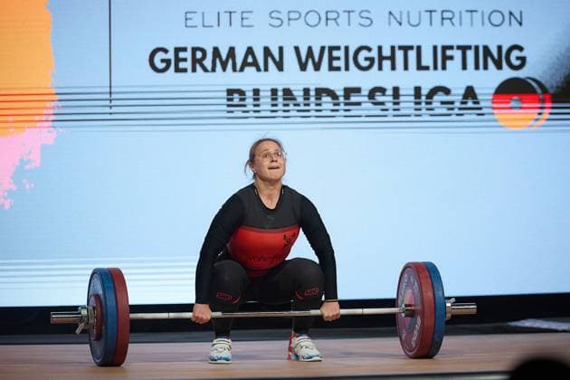 Sabine Kusterer (SV Germania Obrigheim) Stossen GER, Deutsche Mannschaftsmeisterschaft Gewichtheben, Bundesliga-Finale im Gewichtheben, Deutsche Mannschaftsmeisterschaft, 1. Bundesliga, Saison 2024 2025, 26.04.2025 GER, Deutsche Mannschaftsmeisterschaft Gewichtheben, Bundesliga-Finale im Gewichtheben, Deutsche Mannschaftsmeisterschaft, 1. Bundesliga, Saison 2024 2025, 26.04.2025 Heidelberg