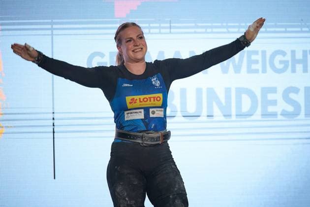 Lisa Marie Schweizer (AV 03 Speyer) GER, Deutsche Mannschaftsmeisterschaft Gewichtheben, Bundesliga-Finale im Gewichtheben, Deutsche Mannschaftsmeisterschaft, 1. Bundesliga, Saison 2024 2025, 26.04.2025 GER, Deutsche Mannschaftsmeisterschaft Gewichtheben, Bundesliga-Finale im Gewichtheben, Deutsche Mannschaftsmeisterschaft, 1. Bundesliga, Saison 2024 2025, 26.04.2025 Heidelberg