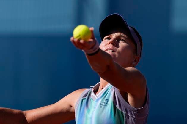 April 27, 2025, Madrid, Madrid, Spain: Veronika Kudermetova of Russia in action against Marta Kostiuk of Ukraine during the Mutua Madrid Open 2025, ATP, Tennis Herren Masters 1000 and WTA, Tennis Damen 1000 tennis tournament, celebrated at Caja Magica on April 27, 2025 in Madrid, Spain. Madrid Spain - ZUMAa181 20250427_zaa_a181_049 Copyright: xOscarxJ.xBarrosox