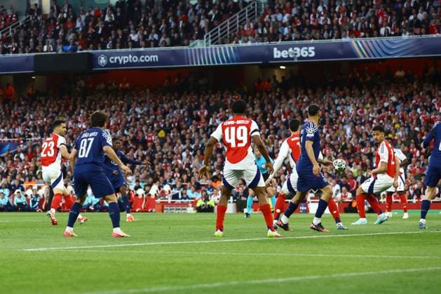 Ousmane Dembà là of PSG scores the opening goal Arsenal v Paris Saint-Germain, UEFA Champions League, Semi Final, First Leg, Football, Emirates Stadium, London, UK - 29 Apr 2025 EDITORIAL USE ONLY No use with unauthorised audio, video, data, fixture lists, club league logos or live services. Online in-match use limited to 120 images, no video emulation. No use in betting, games or single club league player publications. Copyright: xKieranxMcManus Shutterstockx 15275544ah