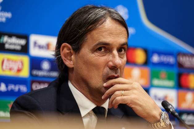 April 29, 2025, Barcelona, Barcelona, SPAIN: Simone Inzaghi, head coach of FC Internazionale attends his press conference, PK, Pressekonferenz during the training day of FC Internazionale Milano ahead the UEFA Champions League, football match against FC Barcelona, Barca at Estadi Olympic Lluis Companys on April 29, 2025 in Barcelona, Spain. Barcelona SPAIN - ZUMAa181 20250429_zaa_a181_446 Copyright: xJavierxBorregox