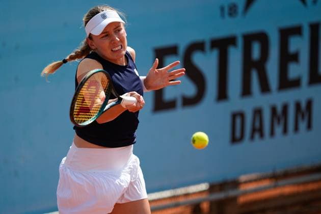 April 29, 2025, Madrid, Madrid, spain: Ekaterina Alexandrova of Russia plays against Moyuka Uchijima of Japan during the Mutua Madrid Open 2025, ATP, Tennis Herren Masters 1000 and WTA, Tennis Damen 1000, tennis tournament celebrated at Caja Magica on April 29, 2025 in Madrid, Spain. Madrid spain - ZUMAa181 20250429_zaa_a181_681 Copyright: xDennisxAgyemanx