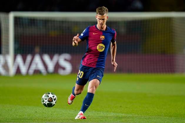 ESP: FC Barcelona, Barca Inter de Milan. UEFA Champions League match. Semi-Finals, firs leg Barcelona, Spain, Season 2024 2025, UEFA Champions League, Semi-finals, first leg, FC Barcelona v FC Inter de Milan, Lluis Companys Stadium, 30 April 2025Dani Olmo of FC Barcelona during the UEFA Champions League match, Semi-Finals, firs leg, between FC Barcelona and Inter de Milan played at Lluis Companys Stadium on April 30 2025 in Barcelona Spain. kpng Copyright: xSergioxRuizx xImagox PS_240430_BAR_INT_033