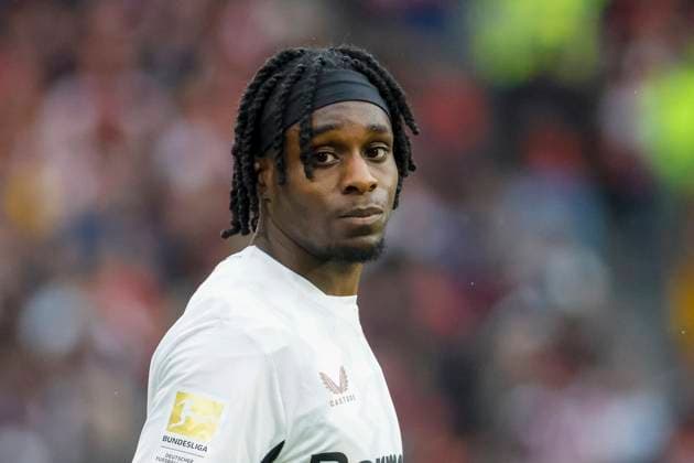 Jeremie Frimpong (Bayer 04 Leverkusen, 30) , Deutschland, Fussball, 1. Bundesliga, 32.Spieltag, 2024 2025, SC Freiburg vs. Bayer 04 Leverkusen, 04.05.2025, Europa-Park Stadion, Freiburg im Breisgau, Deutschland DFL REGULATIONS PROHIBIT ANY USE OF PHOTOGRAPHS AS IMAGE SEQUENCES AND OR QUASI-VIDEO. Freiburg im Breisgau Europa-Park Stadion Baden-Württemberg Deutschland Copyright: xGrantxHubbsx