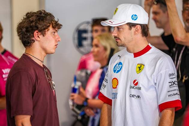 F1 - MIAMI GRAND PRIX 2025 LECLERC Charles (mco), Scuderia Ferrari SF-25, KIMI ANTONELLI Andrea (ita), Mercedes AMG F1 Team W16, portrait during the Formula 1 Crypto.com Miami Grand Prix 2025, 6th round of the 2025 FIA Formula One World Championship, WM, Weltmeisterschaft from May 2 to 4, 2025 on the Miami International Autodrome, in Miami Gardens, Florida, United States of America - Miami GardensUnited States Copyright: xEricxAlonsox