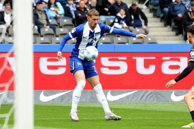 DEU, DFL, 2. FBL, Hertha BSC vs. Gruether Fuerth, 04.05.2025, Berliner Olympiastadion, Berlin, DEU, DFL, 2. FBL, Hertha BSC vs. Gruether Fuerth, im Bild Michael Cuisance (Hertha BSC Berlin 27) DFL - regulations prohibit any use of Photographs as image sequences and or quasi-video