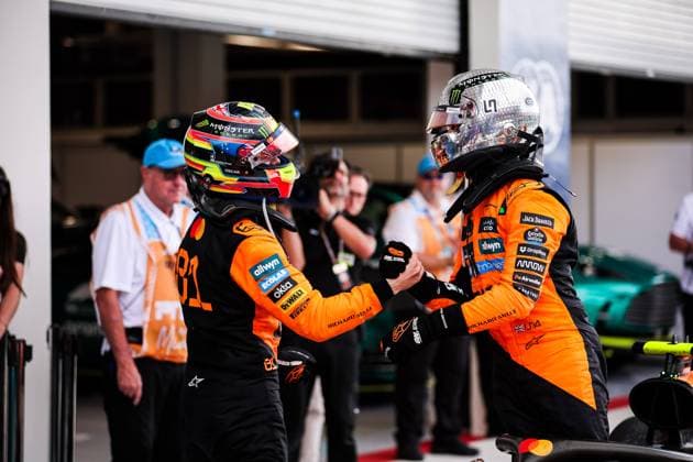 F1 - MIAMI GRAND PRIX 2025 NORRIS Lando (gbr), McLaren F1 Team MCL39, portrait and PIASTRI Oscar (aus), McLaren F1 Team MCL39, portrait during the Formula 1 Crypto.com Miami Grand Prix 2025, 6th round of the 2025 FIA Formula One World Championship, WM, Weltmeisterschaft from May 2 to 4, 2025 on the Miami International Autodrome, in Miami Gardens, Florida, United States of America - Miami GardensUnited States Copyright: xEricxAlonsox