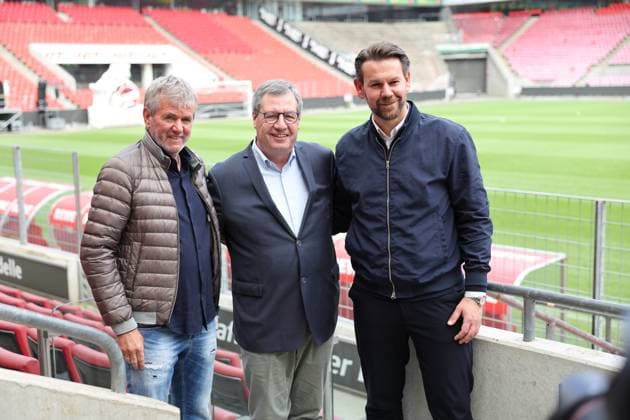 GER, 2.FBL, PK 1. FC Koeln, kurzfristige Trainervorstellung 05.05.2025, Rheinenergie Stadion, Koeln, GER, 2.FBL, PK 1. FC Koeln, kurzfristige Trainervorstellung , im Bild: v.l. Friedhelm Funkel neuer Chefrainer bis Saisonende, Headcoach (1.FC Koeln), Dr. Werner Wolf Praesident (1.FC Koeln), Thomas Kessler vorrübergehend Geschäftsführer (1. FC Koeln),