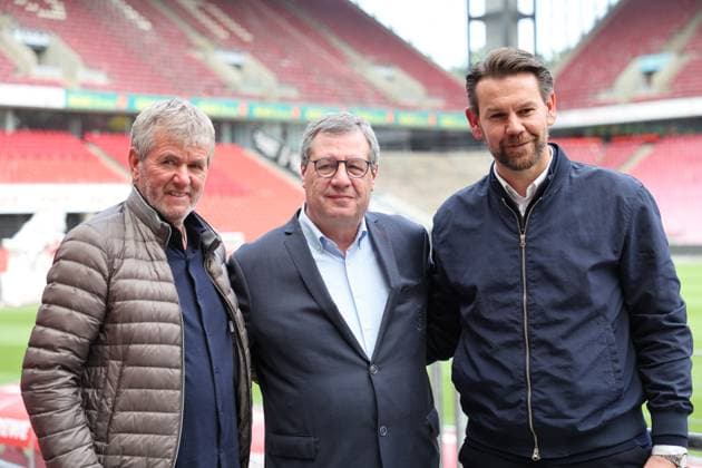 GER, 2.FBL, PK 1. FC Koeln, kurzfristige Trainervorstellung 05.05.2025, Rheinenergie Stadion, Koeln, GER, 2.FBL, PK 1. FC Koeln, kurzfristige Trainervorstellung , im Bild: v.l. Friedhelm Funkel neuer Chefrainer bis Saisonende, Headcoach (1.FC Koeln), Dr. Werner Wolf Praesident (1.FC Koeln), Thomas Kessler vorrübergehend Geschäftsführer (1. FC Koeln),