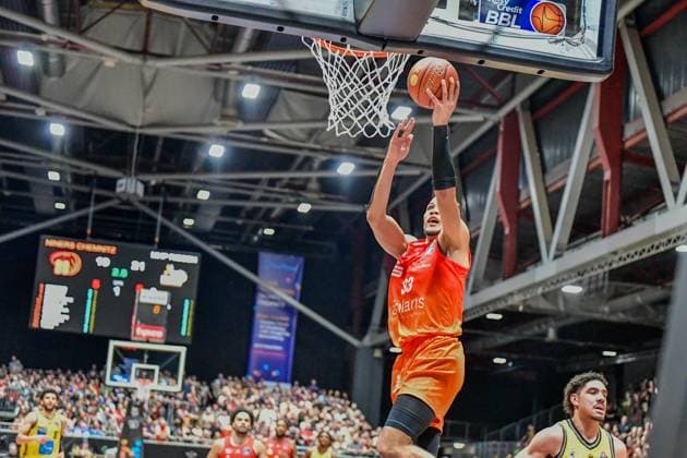 easyCredit Basketball Bundesliga, BBL, Saison 2024 2025, Herren. 01.05.2025, Niners Chemnitz - MHP RIESEN Ludwigsburg. Nicholas Tischler (Niners Chemnitz, No 33) Copyright. Kai Schmidt. Chemnitz Messe Chemnitz Sachsen Deutschland
