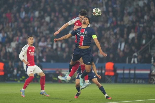 Declan Rice of Arsenal out jumps Marquinhos of PSG Paris Saint-Germain v Arsenal, UEFA Champions League, Semi Final, Second Leg, Football, Parc des Princes, Paris, France - 07 May 2025 EDITORIAL USE ONLY No use with unauthorised audio, video, data, fixture lists, club league logos or live services. Online in-match use limited to 120 images, no video emulation. No use in betting, games or single club league player publications. Copyright: xDavexWinter Shutterstockx 15288067z