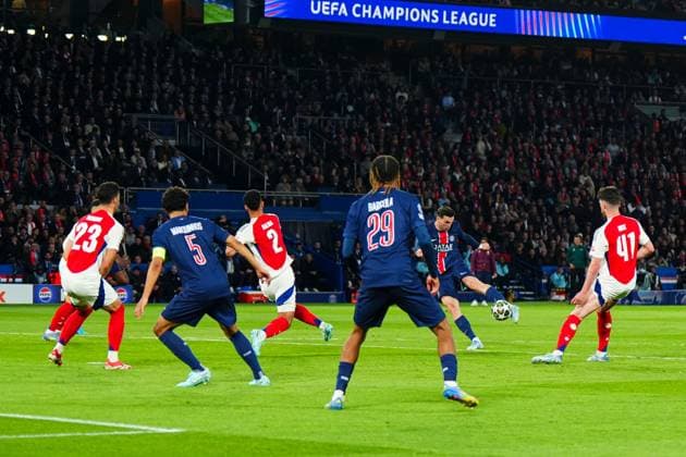 Fabian Ruiz of PSG scores the opening goal Paris Saint-Germain v Arsenal, UEFA Champions League, Semi Final, Second Leg, Football, Parc des Princes, Paris, France - 07 May 2025 EDITORIAL USE ONLY No use with unauthorised audio, video, data, fixture lists, club league logos or live services. Online in-match use limited to 120 images, no video emulation. No use in betting, games or single club league player publications. Copyright: xJavierxGarcia Shutterstockx 15288068bn