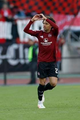 Torschuetze Janis Antiste (1.FC Nuernberg, 28), Jubel nach seinem Tor zum 1:0, jubelnd, bejubelt, jubelt, jubeln, emotionen. 09.05.2025, Fussball, 2. Bundesliga, 1. FC Nürnberg - 1. FC Köln, GER, Nuernberg, Max-Morlock-Stadion, DFL REGULATIONS PROHIBIT ANY USE OF PHOTOGRAPHS AS IMAGE SEQUENCES AND OR QUASI-VIDEO.