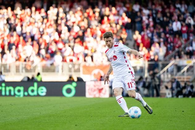 Florian Kainz (FC Koeln, 11) am Ball, GER, 1. FC Nuernberg (FCN) vs 1. FC Koeln (KOE), Fussball 2. Bundesliga, 33. Spieltag, Saison 2024 2025, 09.05.2025 DFB DFL regulations prohibit any use of photographs as image sequences and or quasi-video GER, 1. FC Nuernberg (FCN) vs 1. FC Koeln (KOE), Fussball 2. Bundesliga, 33. Spieltag, Saison 2024 2025, 09.05.2025 Nuernberg