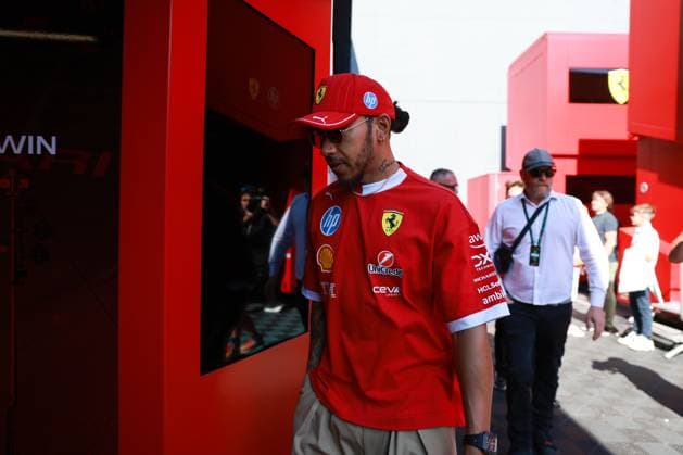 Lewis Hamilton (Scuderia Ferrari HP, 44), Race Day ,ITA, Formel 1 Weltmeisterschaft, Grand Prix Emilia-Romagna Imola, Autodromo Enzo e Dino Ferrari, 18.05.2025 Race Day, ITA, Formel 1 Weltmeisterschaft, Grand Prix Emilia-Romagna Imola, Autodromo Enzo e Dino Ferrari, 18.05.2025 Imola Copyright: xEibner-Pressefoto AnnikaxGrafx EP_AGF