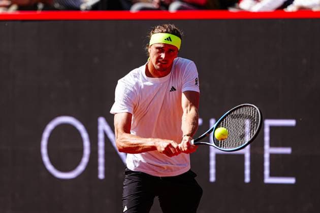Alexander Zverev (GER) GER, Alexander Zverev (GER) vs. Alexandre Muller (FRA), Tennis, ATP, Tennis Herren 500, Bitpanda Hamburg Open, Achtelfinale, 21.05.2025 GER, Alexander Zverev (GER) vs. Alexandre Muller (FRA), Tennis, ATP 500, Bitpanda Hamburg Open, Achtelfinale, 21.05.2025 Hamburg Copyright: xEibner-Pressefoto MarcelxvonxFehrnx EP_MFN