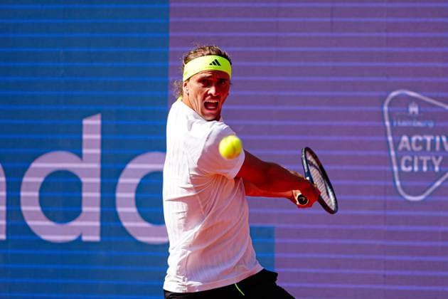 Alexander Zverev (GER) GER, Alexander Zverev (GER) vs. Alexandre Muller (FRA), Tennis, ATP, Tennis Herren 500, Bitpanda Hamburg Open, Achtelfinale, 21.05.2025 GER, Alexander Zverev (GER) vs. Alexandre Muller (FRA), Tennis, ATP 500, Bitpanda Hamburg Open, Achtelfinale, 21.05.2025 Hamburg Copyright: xEibner-Pressefoto MarcelxvonxFehrnx EP_MFN