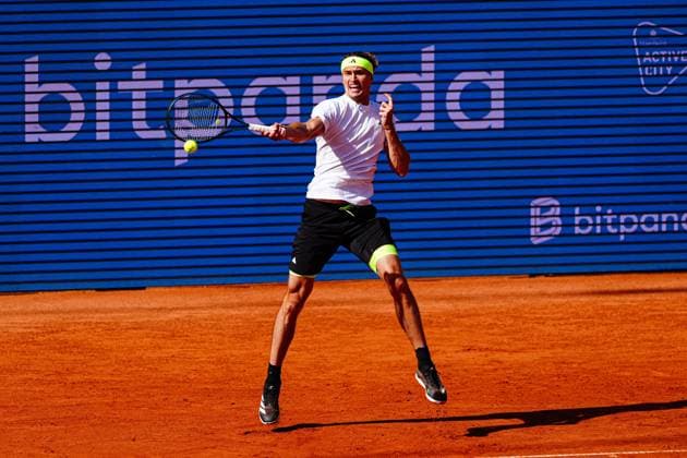 Alexander Zverev (GER) GER, Alexander Zverev (GER) vs. Alexandre Muller (FRA), Tennis, ATP, Tennis Herren 500, Bitpanda Hamburg Open, Achtelfinale, 21.05.2025 GER, Alexander Zverev (GER) vs. Alexandre Muller (FRA), Tennis, ATP 500, Bitpanda Hamburg Open, Achtelfinale, 21.05.2025 Hamburg Copyright: xEibner-Pressefoto MarcelxvonxFehrnx EP_MFN