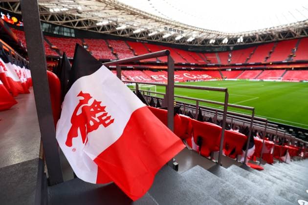 A general view inside Estadio de San Mames Tottenham Hotspur v Manchester United, ManU Europa League Final, Football, San Mames Stadium, Bilbao, Spain - 21 May 2025 EDITORIAL USE ONLY No use with unauthorised audio, video, data, fixture lists, club league logos or live services. Online in-match use limited to 120 images, no video emulation. No use in betting, games or single club league player publications. Copyright: xJamesxMarsh Shutterstockx 15312890ah