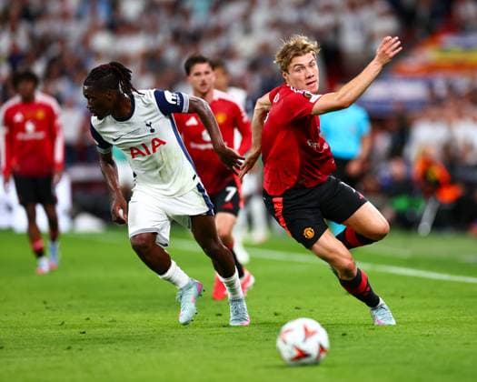 Rasmus Hojlund of Manchester United, ManU Tottenham Hotspur v Manchester United, Europa League Final, Football, San Mames Stadium, Bilbao, Spain - 21 May 2025 EDITORIAL USE ONLY No use with unauthorised audio, video, data, fixture lists, club league logos or live services. Online in-match use limited to 120 images, no video emulation. No use in betting, games or single club league player publications. Copyright: xJamesxMarsh Shutterstockx 15312890cq