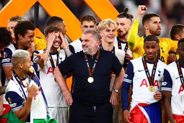 Ange Postecoglou manager of Tottenham Hotspur celebrates victory Tottenham Hotspur v Manchester United, ManU Europa League Final, Football, San Mames Stadium, Bilbao, Spain - 21 May 2025 EDITORIAL USE ONLY No use with unauthorised audio, video, data, fixture lists, club league logos or live services. Online in-match use limited to 120 images, no video emulation. No use in betting, games or single club league player publications. Copyright: xJamesxMarsh Shutterstockx 15312890fe