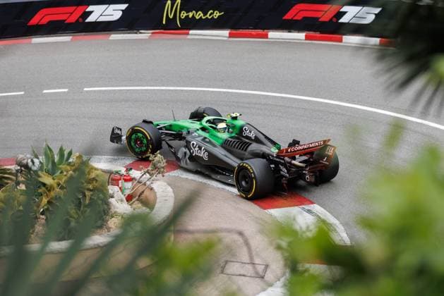 Gabriel Bortoletto (Stake F1 Team Kick Sauber, 5) mit seinem Auto auf der Strecke, Grosser Preis von Monaco, Motorsport, Formel 1, Saison 2025, 23.05.2025 Grosser Preis von Monaco, Motorsport, Formel 1, Saison 2025, 23.05.2025 Monte Carlo Copyright: xEibner-Pressefoto AlexanderxNeisx EP_ANS