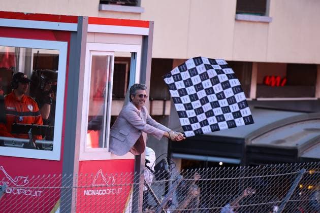Patrick Dempsey, Checkered Flag, Rennende, Race Day, MCO, Formel 1 Weltmeisterschaft, Tagheuer Monaco Grand Prix, 25.05.2025 ITA, Formel 1 Weltmeisterschaft, Monaco Grand Prix, 25.05.2024 Monaco Copyright: xEibner-Pressefoto AnnikaxGrafx EP_AGF