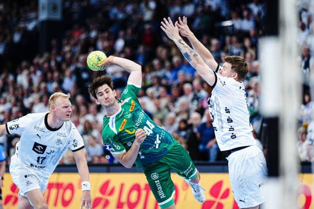 Wurf Tor Stephan Seitz (SC DHfK Leipzig, 44), Emil Wernsdorf Madsen (THW Kiel, 45) GER, THW Kiel vs. SC DHfK Leipzig, Handball, Bundesliga, Spieltag, 31, Saison 2024 2025, 28.05.2025 GER, THW Kiel vs. SC DHfK Leipzig, Handball, Bundesliga, Spieltag, 31, Saison 2024 2025, 28.05.2025 Kiel Copyright: xEibner-Pressefoto MarcelxvonxFehrnx EP_MFN
