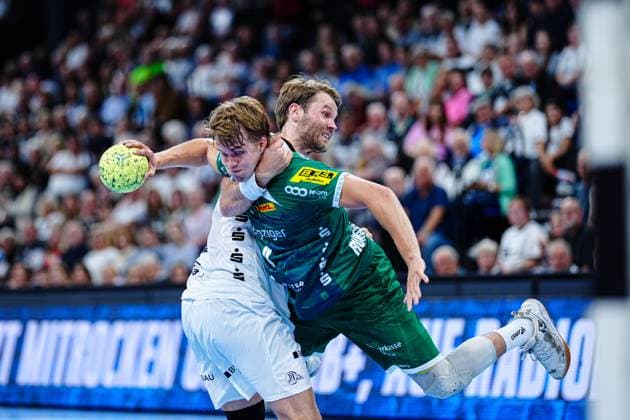 Petter Oeverby (THW Kiel, 11), Andri Mar Runarsson (SC DHfK Leipzig, 04) GER, THW Kiel vs. SC DHfK Leipzig, Handball, Bundesliga, Spieltag, 31, Saison 2024 2025, 28.05.2025 GER, THW Kiel vs. SC DHfK Leipzig, Handball, Bundesliga, Spieltag, 31, Saison 2024 2025, 28.05.2025 Kiel Copyright: xEibner-Pressefoto MarcelxvonxFehrnx EP_MFN