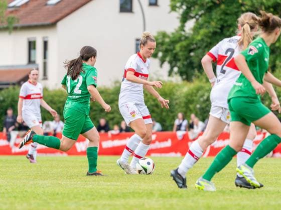 Jana Lennartz (VfL Herrenberg, 12) und Jana Beuschlein (VfB Stuttgart, 20), VfB Stuttgart vs VfL Herrenberg, Fußball, Frauen WFV-Verbandspokal Finale, Saison 2024 2025, 29.05.2025, VfB Stuttgart vs VfL Herrenberg, Fußball, Frauen WFV-Verbandspokal Finale, Saison 2024 2025, 29.05.2025 Stuttgart Copyright: xEibner-Pressefoto MaxxVogelx EP_MVL