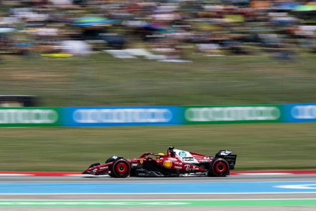 Lewis Hamilton (Scuderia Ferrari HP, Großbritannien, 44) im SF-25, ESP, Formel 1 Weltmeisterschaft, Aramco Grand Prix von Spanien, Circuit de Barcelona Catalunya, Freies Training, Saison 2025, 31.05.2025 ESP, Formel 1 Weltmeisterschaft, Aramco Grand Prix von Spanien, Circuit de Barcelona Catalunya, Freies Training, Saison 2025, 31.05.2025 Barcelona Copyright: xEibner-Pressefoto Memmlerx EP_MMR