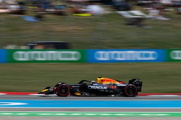 Yuki Tsunoda (Oracle Red Bull Racing, Japan, 22) im RB21, ESP, Formel 1 Weltmeisterschaft, Aramco Grand Prix von Spanien, Circuit de Barcelona Catalunya, Freies Training, Saison 2025, 31.05.2025 ESP, Formel 1 Weltmeisterschaft, Aramco Grand Prix von Spanien, Circuit de Barcelona Catalunya, Freies Training, Saison 2025, 31.05.2025 Barcelona Copyright: xEibner-Pressefoto Memmlerx EP_MMR