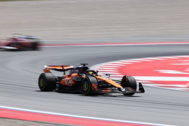 Oscar Piastri (McLaren Formula 1 Team, 81), FP3, Free Practice 3, Freies Training 3, ESP, Formel 1 Weltmeisterschaft, Aramco Grand Prix von Spanien, Circuit de Barcelona Catalunya, Saison 2025, 31.05.2025 ITA, Formel 1 Weltmeisterschaft, Spanish Grand Prix, 31.05.2024 Barcelona Copyright: xEibner-Pressefoto AnnikaxGrafx EP_AGF