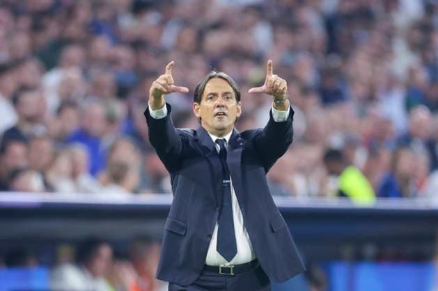 Trainer Simone Inzaghi (FC Internazionale Milano) gestikuliert, UEFA Champions League Final 2025, Paris Saint-Germain and FC Internazionale Milano, Allianz Arena am 31. May 2025 in München, Deutschland. (Foto von Marco Steinbrenner DeFodi Images) Trainer Simone Inzaghi (FC Internazionale Milano) gestures, UEFA Champions League Final 2025, Paris Saint-Germain and FC Internazionale Milano, Munich Football Arena, May 31, 2025 in Munich, Germany. (Photo by Marco Steinbrenner DeFodi Images)