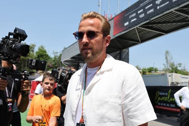 Harry Kane, englische Fussballnationalmannschaft, Race day, ESP, Formel 1 Weltmeisterschaft, Aramco Grand Prix von Spanien, Circuit de Barcelona Catalunya, Saison 2025, 01.06.2025 ITA, Formel 1 Weltmeisterschaft, Spanish Grand Prix, 01.06.2024 Barcelona Copyright: xEibner-Pressefoto AnnikaxGrafx EP_AGF