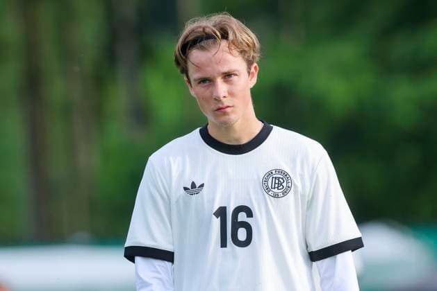 Caspar Jander (Germany) schaut, Friendly match, Germany U21, U 21 vs RB Leipzig U19, Spa und GolfResort Weimarer Land am 01. June 2025 in Blankenhain, Deutschland. (Foto von Marco Steinbrenner DeFodi Images) Caspar Jander (Germany) looks on, Friendly match, Germany U21 vs RB Leipzig U19, Spa und GolfResort Weimarer Land, June 1, 2025 in Blankenhain, Germany. (Photo by Marco Steinbrenner DeFodi Images)