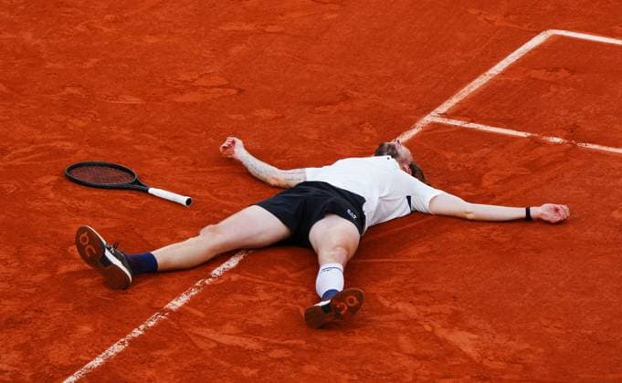 Alexander Bublik celebrates his win over Jack Draper French Open Tennis, Day Nine, Tennis, Roland Garros, Paris, France - 02 Jun 2025 EDITORIAL USE ONLY No use with unauthorised audio, video, data, fixture lists, club league logos or live services. Online in-match use limited to 120 images, no video emulation. No use in betting, games or single club league player publications. Copyright: xJavierxGarcia Shutterstockx 15335297cv