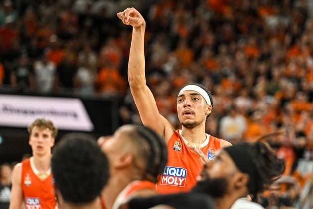 GER, BBL, Playoffs, ratiopharm Ulm vs FIT One Würzburg Baskets 01.06.2025, ratiopharm arena, Neu-Ulm, GER, BBL, Playoffs, ratiopharm Ulm vs FIT One Würzburg Baskets, im Bild Noa Essengue (Ulm, 12)
